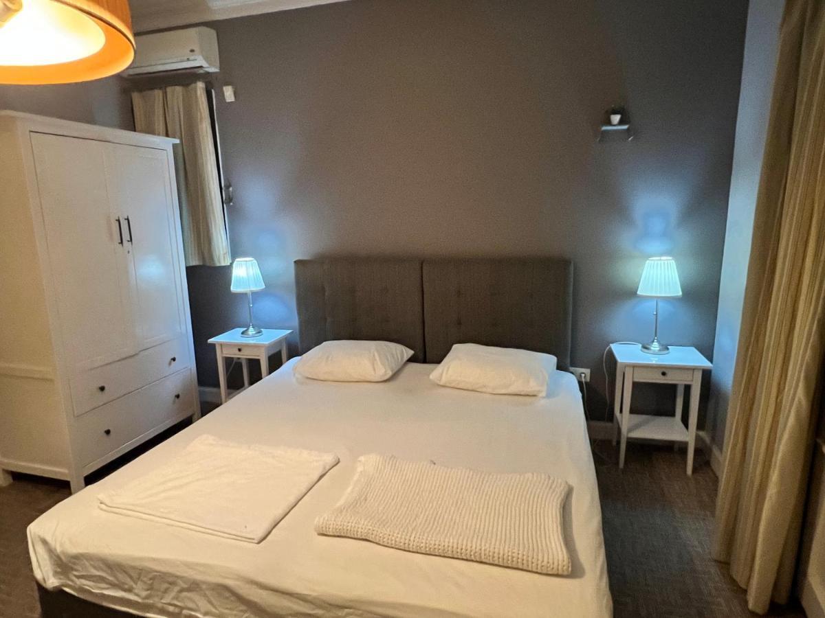 Klein Cihangir Pera Suites Istanboel Buitenkant foto