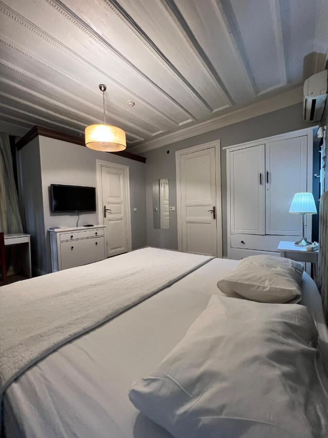 Klein Cihangir Pera Suites Istanboel Buitenkant foto