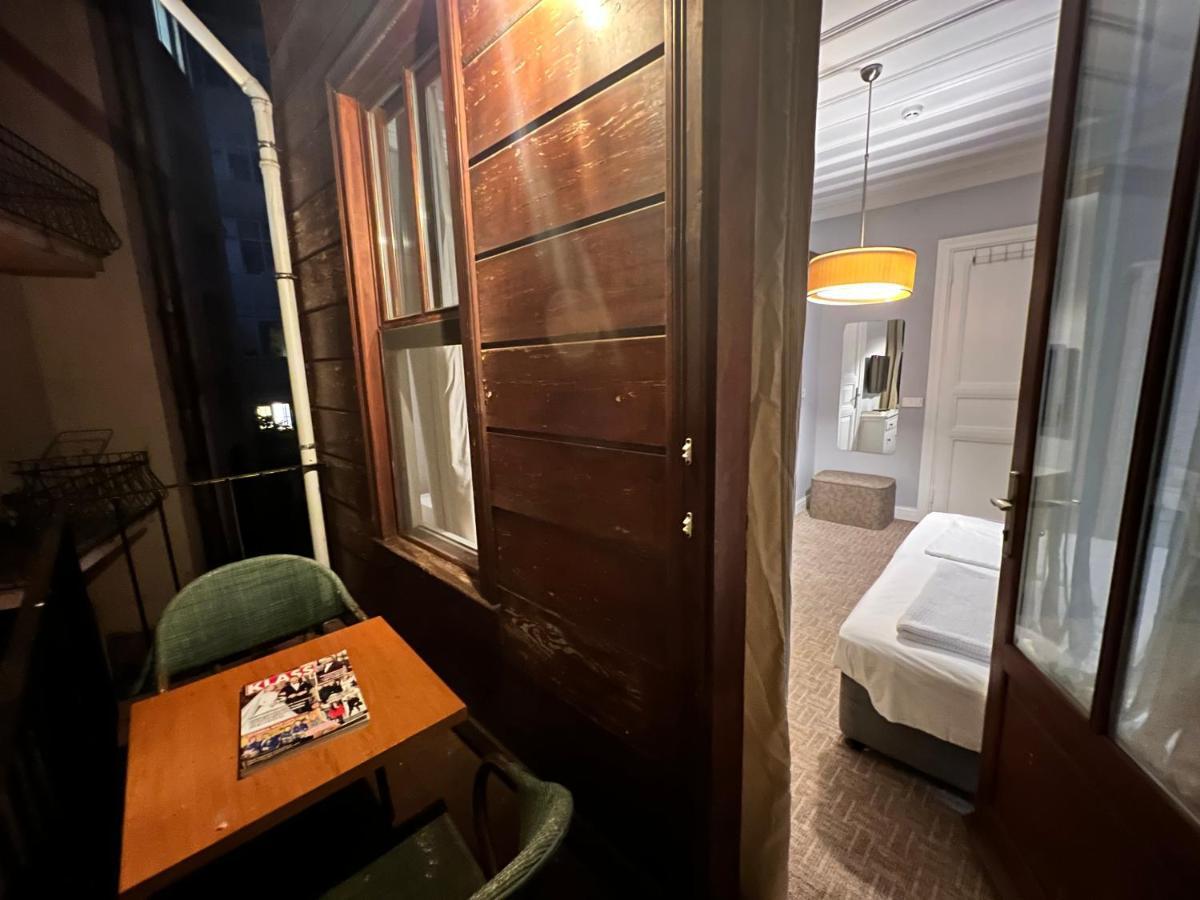Klein Cihangir Pera Suites Istanboel Buitenkant foto