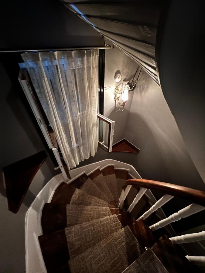 Klein Cihangir Pera Suites Istanboel Buitenkant foto